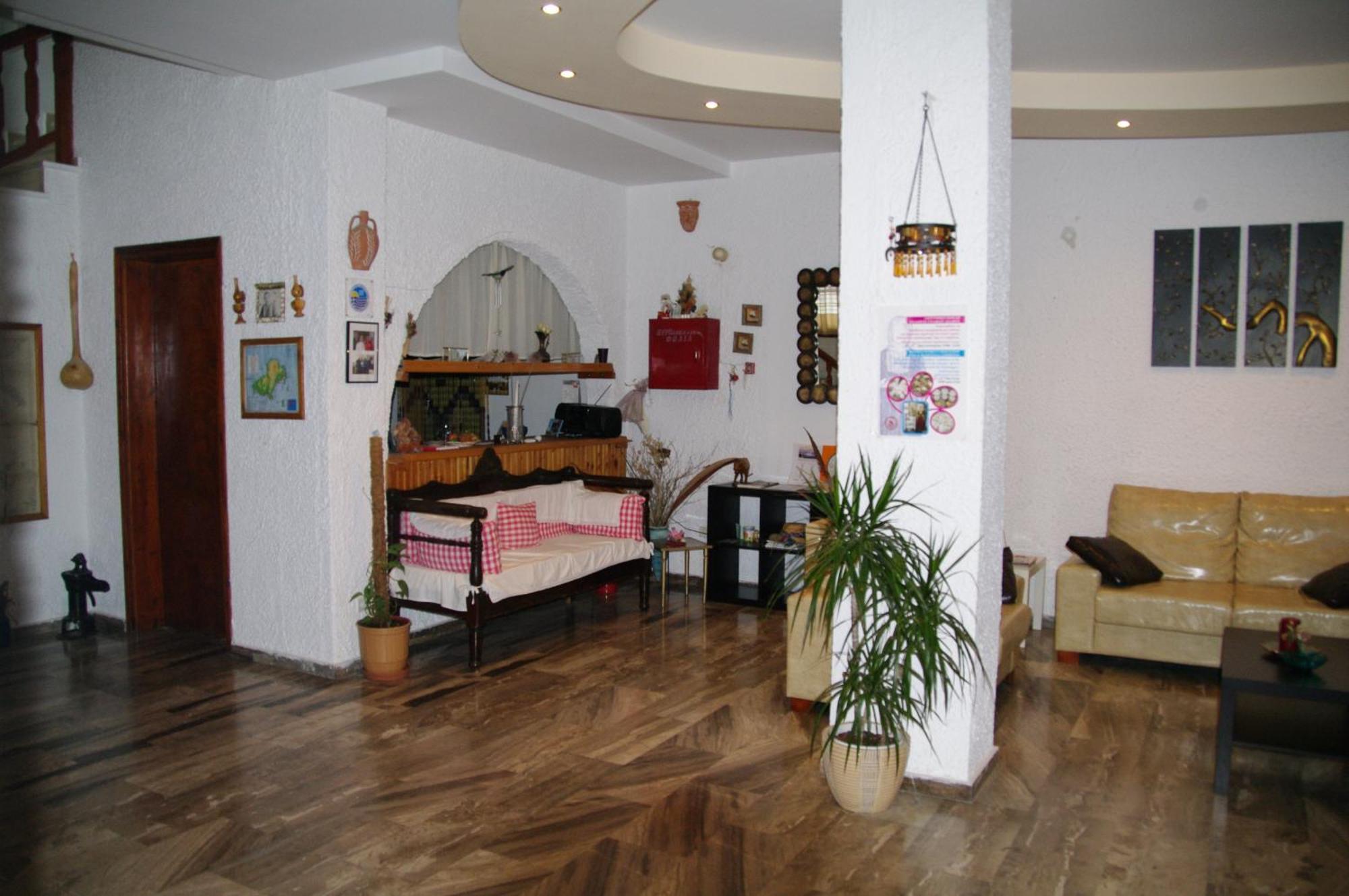 Hotel Marlton İskados Dış mekan fotoğraf